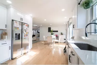 0058 26th St, Fair Lawn, NJ 07410 - Photo 12