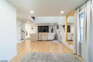 0058 26th St, Fair Lawn, NJ 07410 - Photo 6