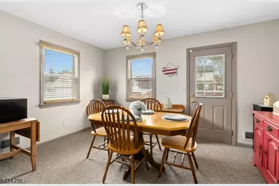 44 James Avenue, Clark Township, NJ 07066 - Photo 8