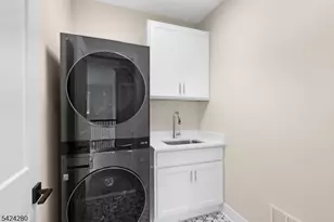 9 Brookside Dr, Warren Township, NJ 07059 - Photo 18