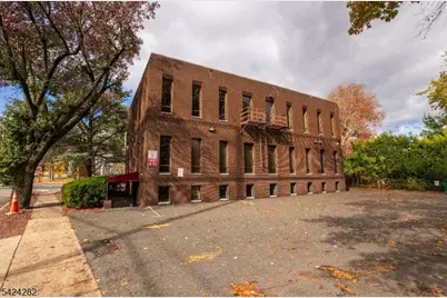 179 S Maple Ave, Ridgewood, NJ 07450 - Photo 26