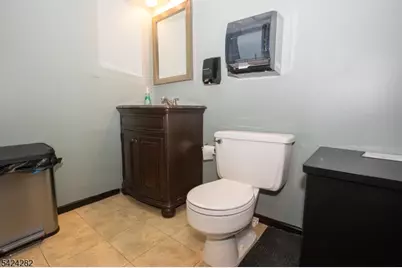 179 S Maple Ave, Ridgewood, NJ 07450 - Photo 24