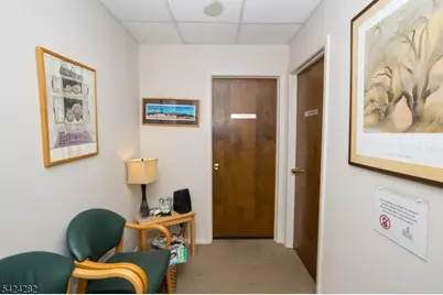 179 S Maple Ave, Ridgewood, NJ 07450 - Photo 4