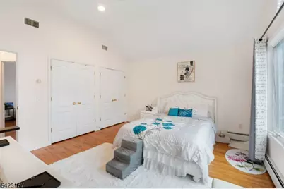 120 E Edsall Blvd, Palisades Park, NJ 07650 - Photo 12
