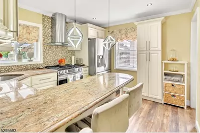 721 Sheridan Ave, Roselle, NJ 07203 - Photo 10