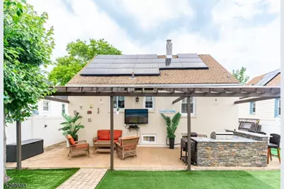 721 Sheridan Ave, Roselle, NJ 07203 - Photo 2