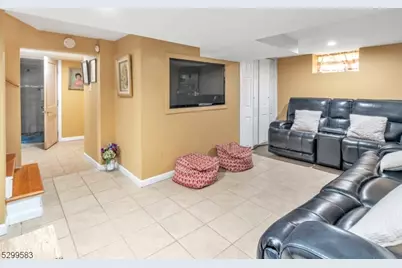 721 Sheridan Ave, Roselle, NJ 07203 - Photo 22