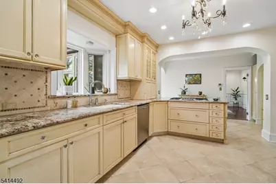 460 Overhill Rd, South Orange, NJ 07079 - Photo 12