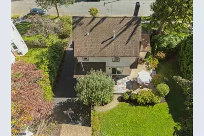 395 Meadowbrook Ln, South Orange, NJ 07079 - Photo 40