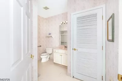 9211 Richmond Rd #211, West Milford, NJ 07480 - Photo 16