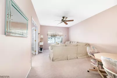 9211 Richmond Rd #211, West Milford, NJ 07480 - Photo 12