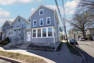 562 Tremont Ave, Orange, NJ 07050 - Photo 38