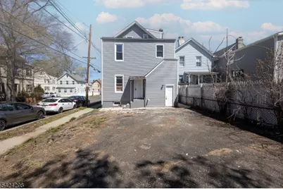 562 Tremont Ave, Orange, NJ 07050 - Photo 36