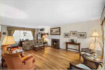 58 Andover Rd, Sparta Township, NJ 07871 - Photo 4