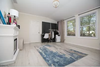 12 Central Ave, Pompton Lakes, NJ 07442 - Photo 6