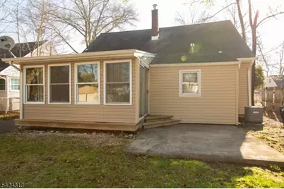 12 Central Ave, Pompton Lakes, NJ 07442 - Photo 12