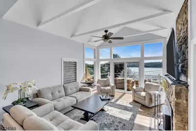 12 Bass Rock Rd, Hopatcong, NJ 07843 - Photo 12