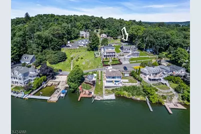 12 Bass Rock Rd, Hopatcong, NJ 07843 - Photo 4