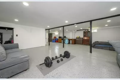 827 Lincoln Ave, Manville, NJ 08835 - Photo 26