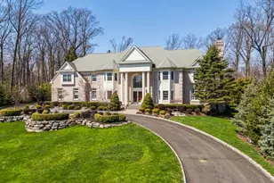 55 Deer Run, Watchung, NJ 07069 - Photo 2