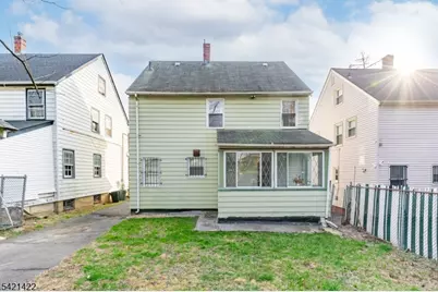 327 Field Pl, Hillside, NJ 07205 - Photo 18