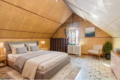 327 Field Pl, Hillside, NJ 07205 - Photo 10