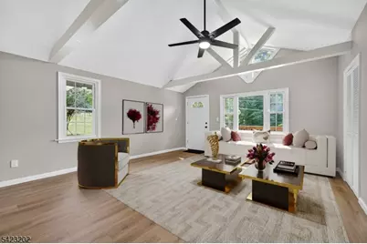 210 Nariticong Ave, Hopatcong, NJ 07843 - Photo 4