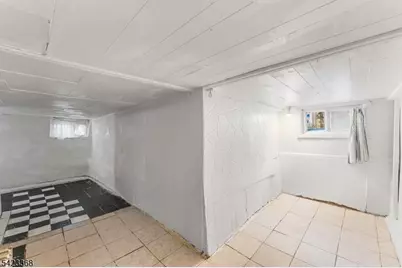 61 Jackson St, South River, NJ 08882 - Photo 36