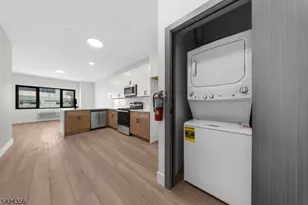 87 Mary St, Paterson, NJ 07503 - Photo 22