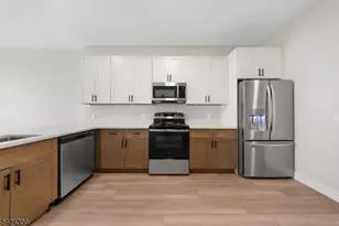 87 Mary St, Paterson, NJ 07503 - Photo 2
