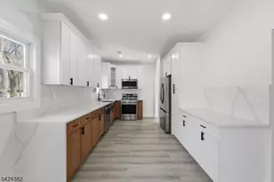 31 St Moritz Pl, Wayne, NJ 07470 - Photo 6