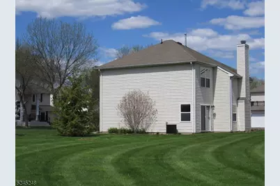 53 Colby Ct, White Township, NJ 07823 - Photo 2