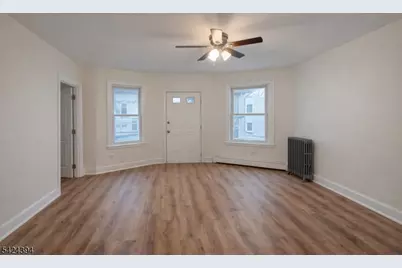 64 N 13th St, Newark, NJ 07107 - Photo 20