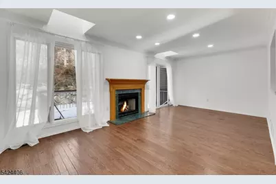 48 Edgefield Dr, Parsippany, NJ 07950 - Photo 42