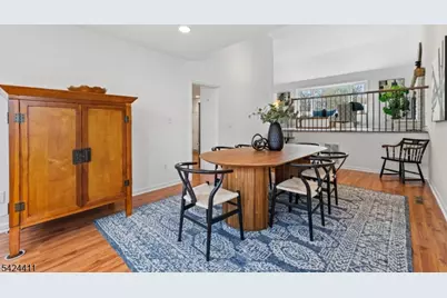 48 Hastings Rd, Berkeley Heights Township, NJ 07922 - Photo 12