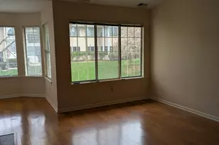 16 Dunbar Ct, Bedminster Township, NJ 07921 - Photo 4