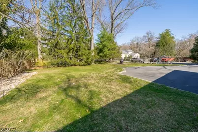 159 N Passaic Ave, Chatham, NJ 07928 - Photo 8