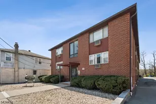 747 Riverside Ave, Lyndhurst Township, NJ 07071 - Photo 22