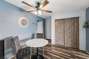 747 Riverside Ave, Lyndhurst Township, NJ 07071 - Photo 14