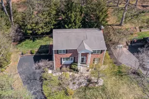 126 Wentworth Dr, Berkeley Heights Township, NJ 07922 - Photo 34