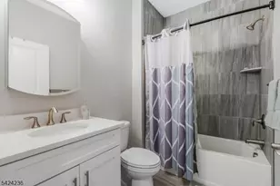 31 Tate Rd, Raritan Township, NJ 08822 - Photo 22