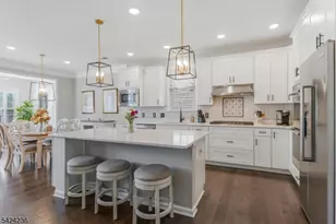 31 Tate Rd, Raritan Township, NJ 08822 - Photo 6