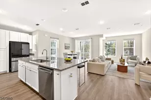 225 Myrtle Rd, Warren Township, NJ 07059 - Photo 6