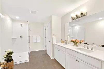 225 Myrtle Rd, Warren Township, NJ 07059 - Photo 14