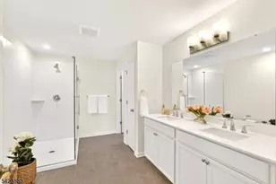 225 Myrtle Rd, Warren Township, NJ 07059 - Photo 14