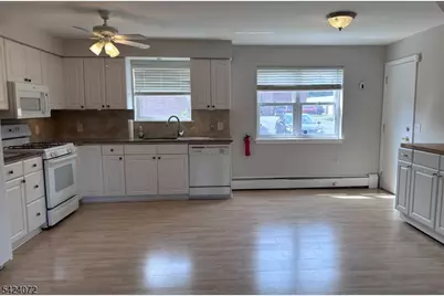 1165A Valley Rd #1165, Wayne, NJ 07470 - Photo 4