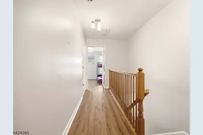 424 Hartford Dr, Nutley, NJ 07110 - Photo 26