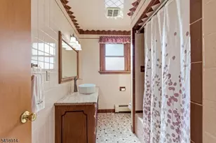 1316 Belvidere Rd, Lopatcong Township, NJ 08865 - Photo 28