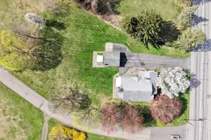 1316 Belvidere Rd, Lopatcong Township, NJ 08865 - Photo 10