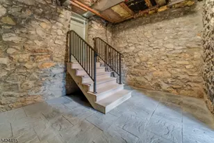 31 Center St, Clinton, NJ 08809 - Photo 22